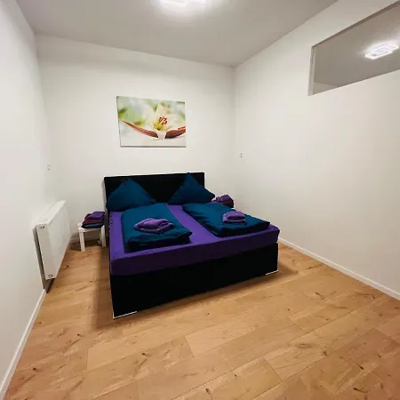 شقة Big L 18 Beds L Free Parking L Wifi L Westernkotten