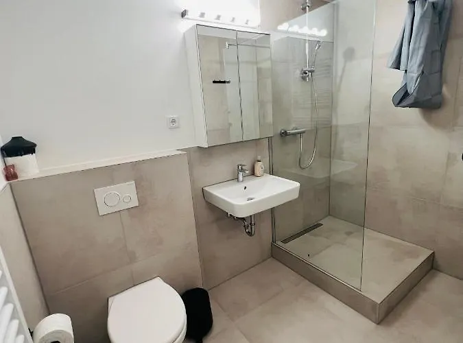 Apartmán Big L 18 Beds L Free Parking L Wifi L Westernkotten